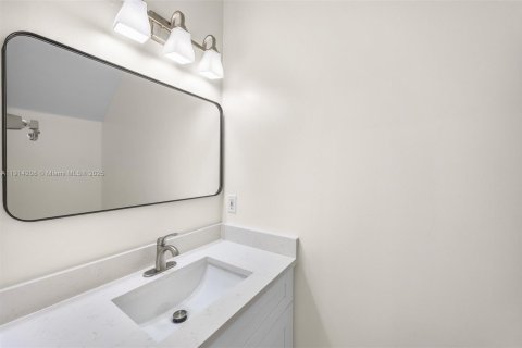 Villa ou maison à vendre à Miramar, Floride: 4 chambres, 190.08 m2 № 1969893 - photo 17