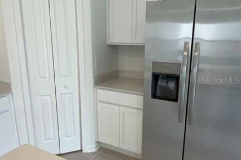 Casa en alquiler en Lake Wales, Florida, 4 dormitorios, 174.1 m2 № 2098507 - foto 7