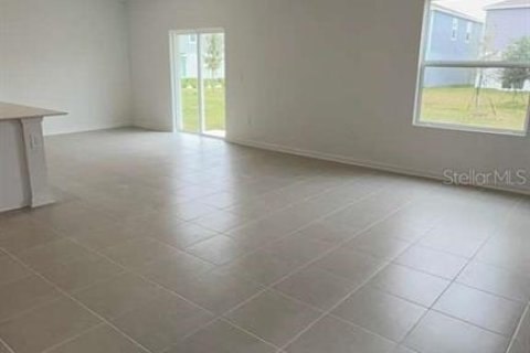 Casa en alquiler en Lake Wales, Florida, 4 dormitorios, 174.1 m2 № 2098507 - foto 11