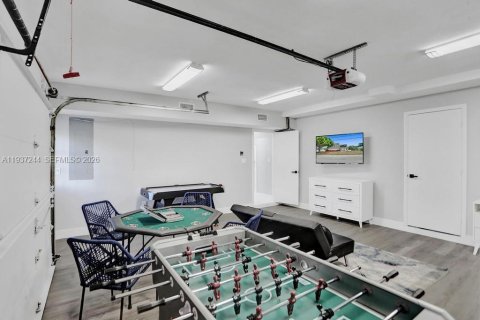 Villa ou maison à vendre à Deerfield Beach, Floride: 6 chambres, 282.05 m2 № 1995840 - photo 23