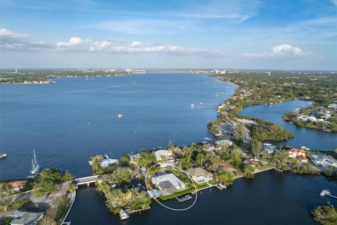 House in Bradenton, Florida 4 bedrooms, 306.02 sq.m. № 1898670 - photo 23