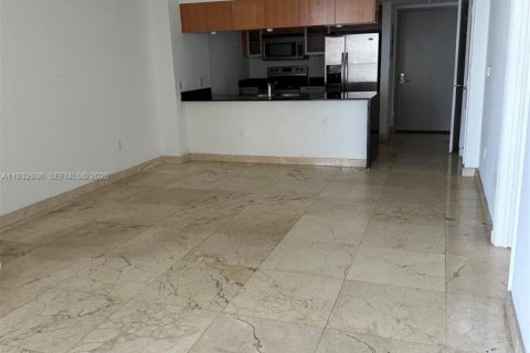 Copropriété à louer à Miami, Floride: 1 chambre, 73.49 m2 № 1991696 - photo 9