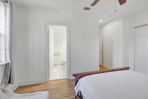 Adosado en venta en Miramar, Florida, 2 dormitorios, 120.4 m2 № 1715306 - foto 29