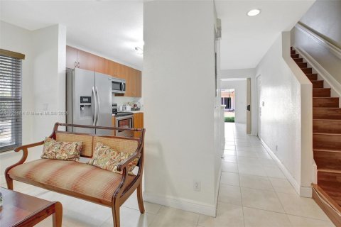 Adosado en venta en Miramar, Florida, 2 dormitorios, 120.4 m2 № 1715306 - foto 4