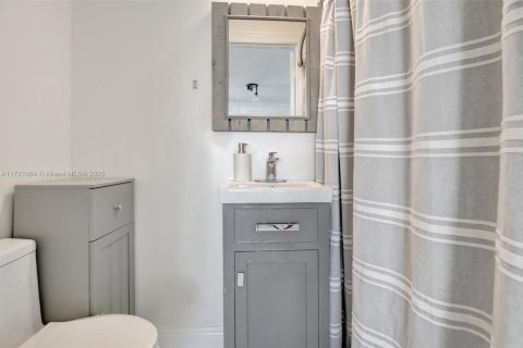 Adosado en venta en Miramar, Florida, 2 dormitorios, 120.4 m2 № 1715306 - foto 15