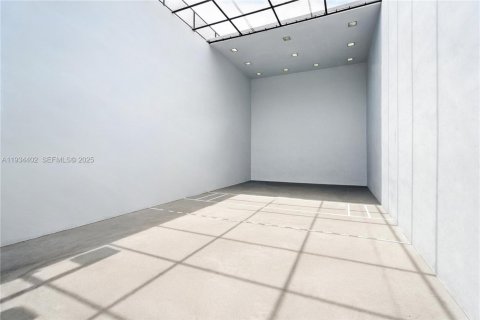 Condominio en alquiler en Miami Beach, Florida, 1 dormitorio, 48.31 m2 № 1993911 - foto 17