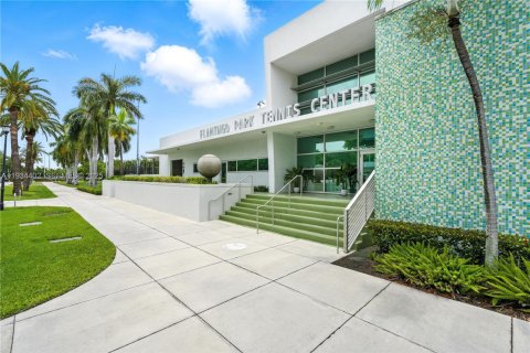 Condominio en alquiler en Miami Beach, Florida, 1 dormitorio, 48.31 m2 № 1993911 - foto 23