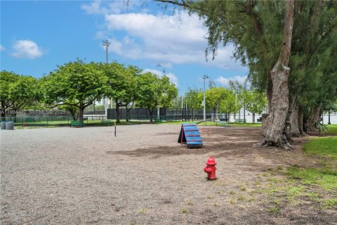 Condominio en alquiler en Miami Beach, Florida, 1 dormitorio, 48.31 m2 № 1993911 - foto 14