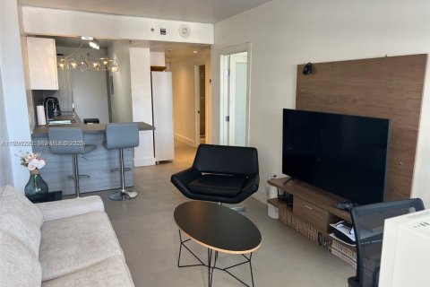 Copropriété à louer à Miami Beach, Floride: 48.77 m2 № 2089638 - photo 7