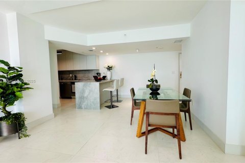 Condominio en alquiler en Miami, Florida, 2 dormitorios, 89.19 m2 № 1828848 - foto 15
