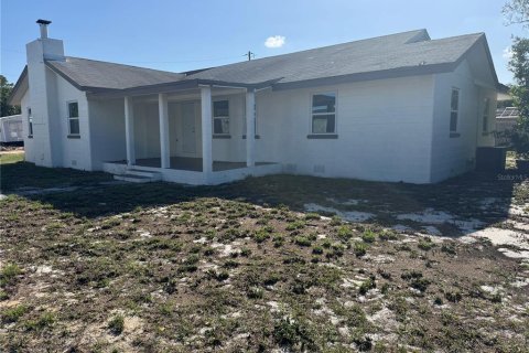 House in Sebring, Florida 3 bedrooms, 154.96 sq.m. № 1916573 - photo 8