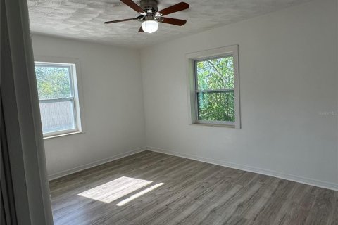 House in Sebring, Florida 3 bedrooms, 154.96 sq.m. № 1916573 - photo 27