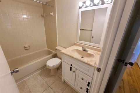 Condo in Tampa, Florida, 2 bedrooms  № 1508075 - photo 12