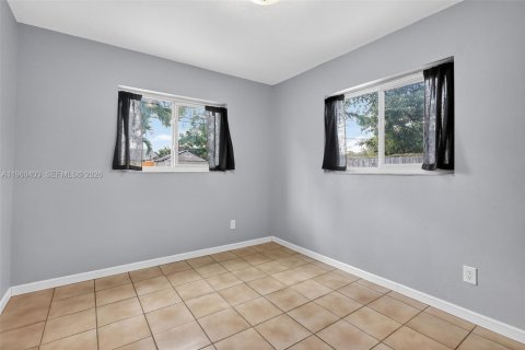 Купить виллу или дом в Мирамар, Флорида 2 спальни, 103.03м2, № 2024222 - фото 13