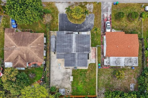 Купить виллу или дом в Мирамар, Флорида 2 спальни, 103.03м2, № 2024222 - фото 28