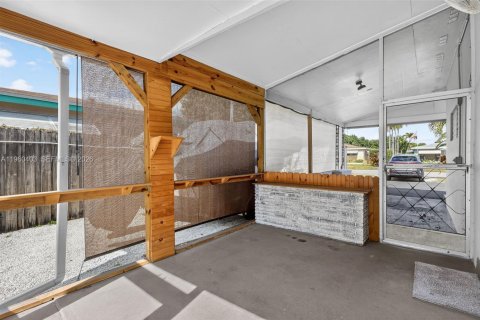 Купить виллу или дом в Мирамар, Флорида 2 спальни, 103.03м2, № 2024222 - фото 20