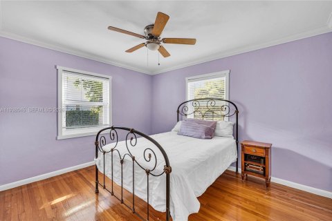 Condo in Miami, Florida, 2 bedrooms  № 2003560 - photo 7