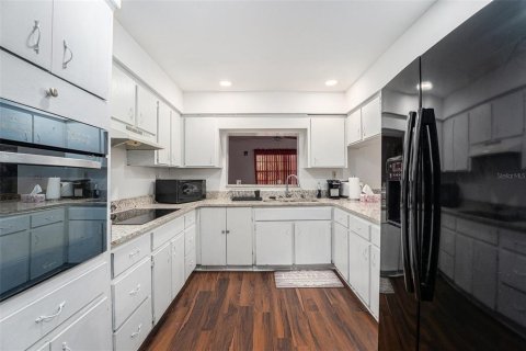Casa en venta en Plant City, Florida, 5 dormitorios, 264.49 m2 № 1521940 - foto 11