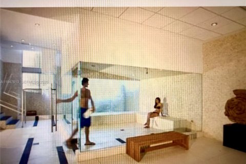 Condominio en venta en Miami, Florida, 1 dormitorio, 70.98 m2 № 2154456 - foto 10