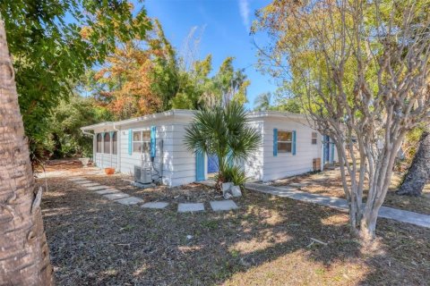 Immobilier commercial à vendre à Sarasota, Floride: 3 chambres, 136.47 m2 № 2094809 - photo 15