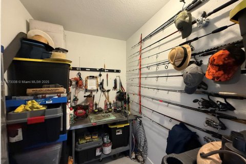 Condominio en venta en Hialeah, Florida, 3 dormitorios, 143.07 m2 № 1979913 - foto 17