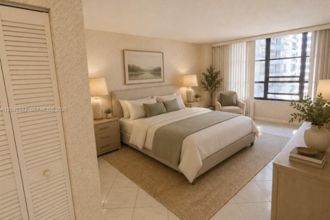 Condominio en venta en Hallandale Beach, Florida, 2 dormitorios, 130.06 m2 № 2186161 - foto 3