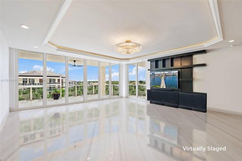 Купить кондоминиум в Палм-Бич-Гарденс, Флорида 8 комнат, 357.58м2, № 1972126 - фото 13