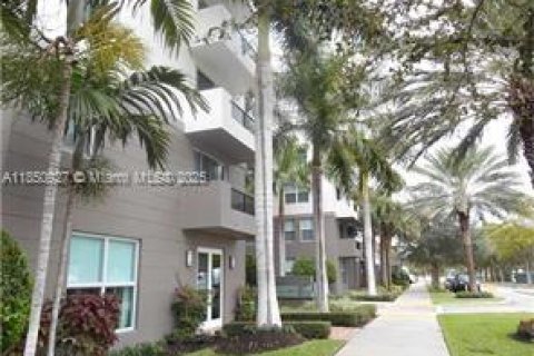Condominio en venta en Fort Lauderdale, Florida, 2 dormitorios, 116.59 m2 № 1855226 - foto 6