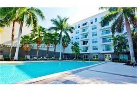 Condominio en venta en Fort Lauderdale, Florida, 2 dormitorios, 116.59 m2 № 1855226 - foto 1