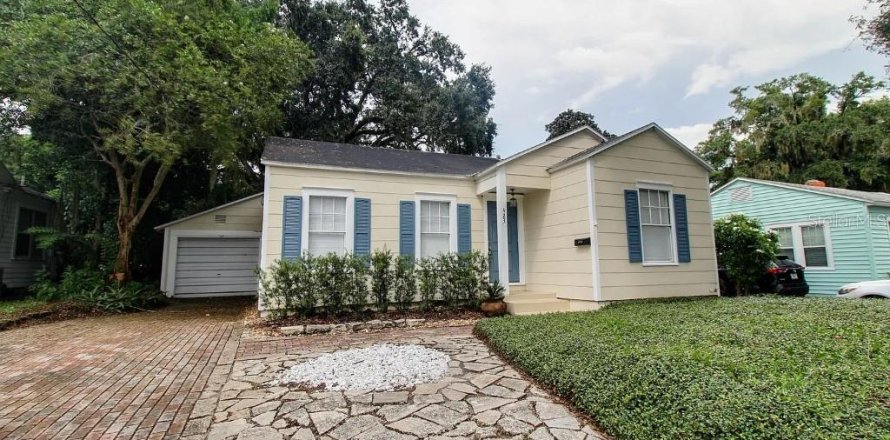 House in Orlando, Florida 2 bedrooms, 104.52 sq.m. № 1791490