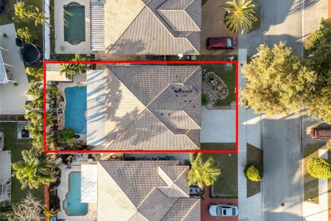 Купить виллу или дом в Майами, Флорида 3 спальни, 138.05м2, № 2026682 - фото 26