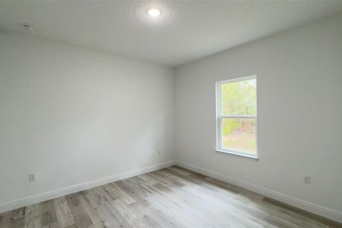 House in Citrus Springs, Florida 4 bedrooms, 154.22 sq.m. № 1903648 - photo 8