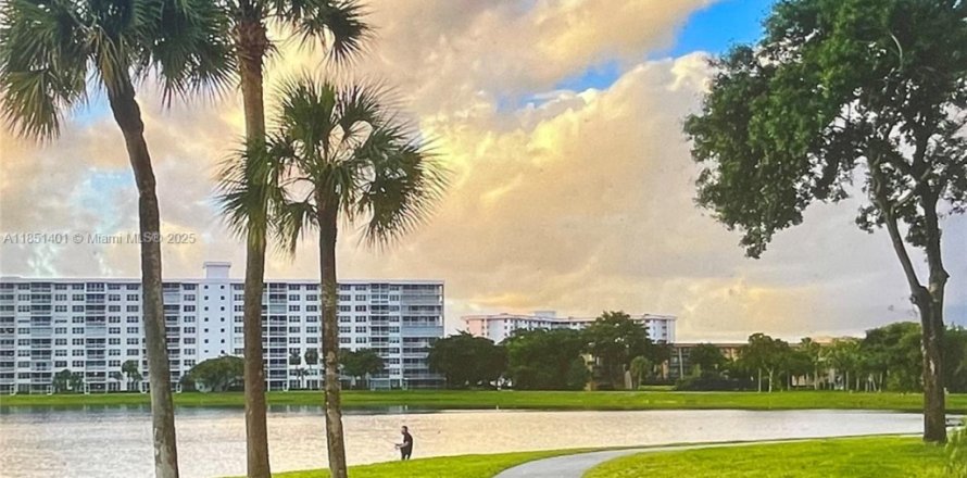Condo à Pompano Beach, Floride, 1 chambre № 1857411