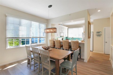 House in Longboat Key, Florida 2 bedrooms, 133.78 sq.m. № 1773376 - photo 15