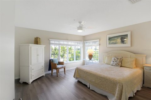 House in Longboat Key, Florida 2 bedrooms, 133.78 sq.m. № 1773376 - photo 27