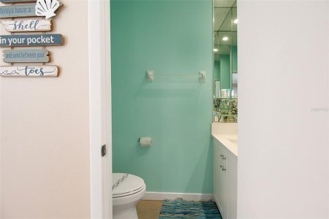 House in Longboat Key, Florida 2 bedrooms, 133.78 sq.m. № 1773376 - photo 24