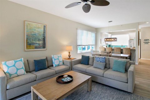 House in Longboat Key, Florida 2 bedrooms, 133.78 sq.m. № 1773376 - photo 14