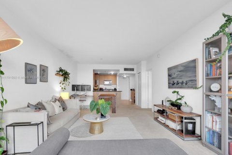 Copropriété à louer à Bal Harbour, Floride: 1 chambre, 83.24 m2 № 1699013 - photo 8
