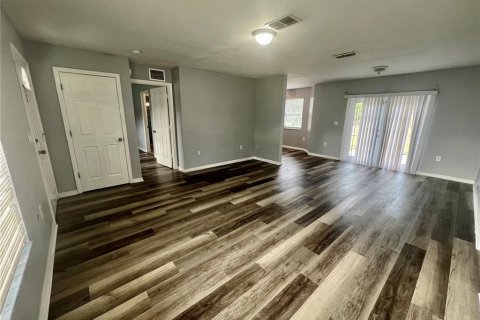Casa en alquiler en Ocala, Florida, 3 dormitorios, 118.91 m2 № 2156559 - foto 2