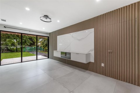 Villa ou maison à louer à Miami Shores, Floride: 2 chambres, 109.07 m2 № 2085408 - photo 14