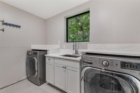 Villa ou maison à louer à Miami Shores, Floride: 2 chambres, 109.07 m2 № 2085408 - photo 17