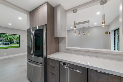 Villa ou maison à louer à Miami Shores, Floride: 2 chambres, 109.07 m2 № 2085408 - photo 10