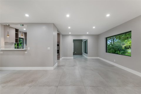 Villa ou maison à louer à Miami Shores, Floride: 2 chambres, 109.07 m2 № 2085408 - photo 18