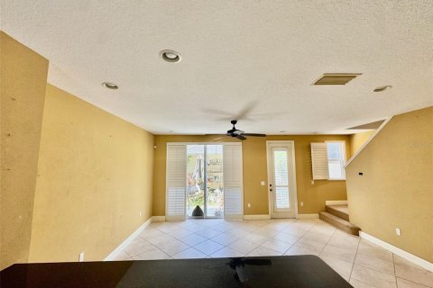 Townhouse in Bradenton, Florida 3 bedrooms, 151.24 sq.m. № 1795679 - photo 6