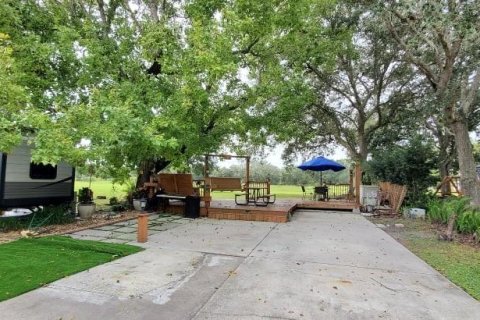 Terreno en venta en River Ranch, Florida № 1841802 - foto 1