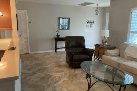 Casa en venta en Port Charlotte, Florida, 3 dormitorios, 178.09 m2 № 1723925 - foto 4