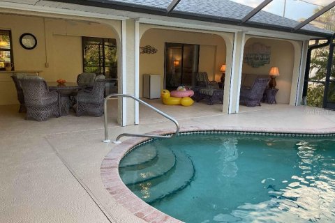 Casa en venta en Port Charlotte, Florida, 3 dormitorios, 178.09 m2 № 1723925 - foto 25