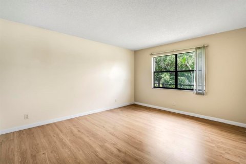 Condominio en alquiler en Coral Springs, Florida, 3 dormitorios, 97.92 m2 № 2078392 - foto 17