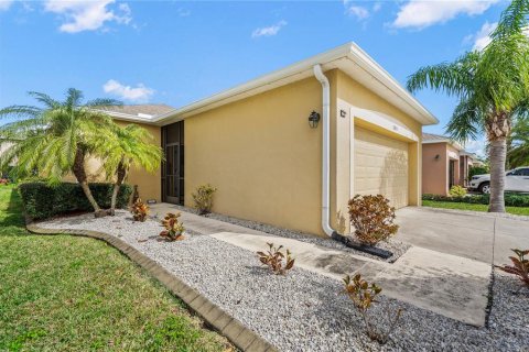 Casa en alquiler en Venice, Florida, 3 dormitorios, 132.2 m2 № 1012263 - foto 2