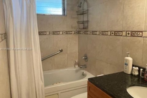 Copropriété à louer à Aventura, Floride: 2 chambres, 100.61 m2 № 2016136 - photo 27